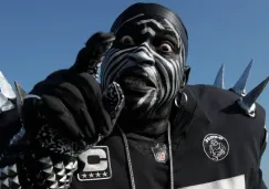 ¿La afición más ruda? La historia de los extravagantes disfraces de los fanáticos de los Raiders