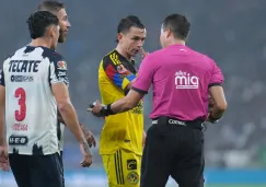 'América perdió por el arbitraje'; exárbitro de Liga MX criticó labor de silbante y VAR