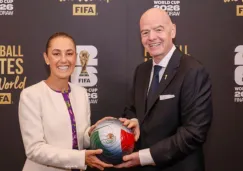 La Jefa del Ejecutivo fue recibida por Gianni Infantino, presidente de la FIFA.