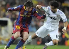 Marcelo enfrentando a Messi