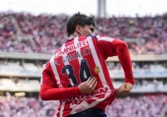 ¡Oficial! Chivas logra renovación de contrato con la Hormiga González ¡Oficial! Chivas logra renovación de contrato con la Hormiga González