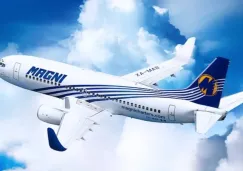 Piloto de Magnicharters retiene avión en el AICM por protesta laboral