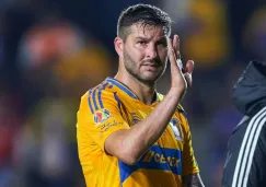 Gignac fue visto usando los colores de Boca Juniors