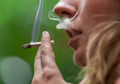 Adultos consumen más drogas que los adolescentes en México, revela encuesta