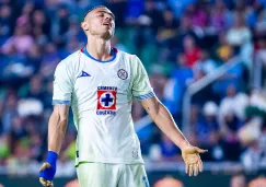Giakoumakis interesa a más europeos; Cruz Azul espera