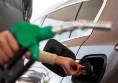 La actualización del IEPS hizo que el costo de los combustibles subiera. La actualización del IEPS hizo que el costo de los combustibles subiera.