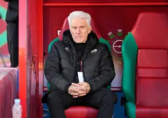 Entrenador de Sudáfrica critica falta de ambiente en la Copa Africana de Naciones