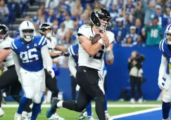 Trevor Lawrence anota dos touchdowns y Jaguars acarician el título de la AFC Sur al vencer a Colts