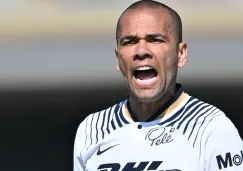 Alves está de regreso en el futbol