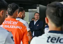 Pumas firme con su respaldo a Efraín Juárez 