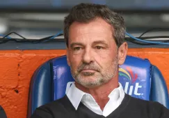 Diego Cocca lanza dura queja en derrota de Atlas: "La cancha no está a la altura de la Liga MX"