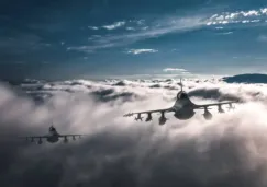 Alerta aérea de EE. UU. por actividad militar: ¿qué pasa en el espacio aéreo sobre México?