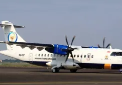 La unidad que no encuentran es un ATR 42-500 de turbohélice operado por Indonesia Air Transport.