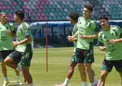 ¡Se encienden las alarmas! Israel Reyes sale lesionado en juego ante Bolivia