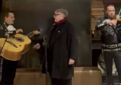 Guillermo del Toro se echa palomazo con mariachi durante el Festival de Sundance