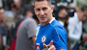 Chaco Giménez, previo a una práctica de Cruz Azul