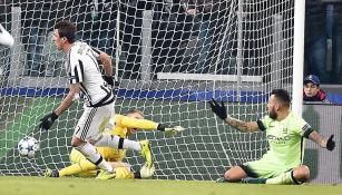  Mandzukic celebra el gol con la Juventus 