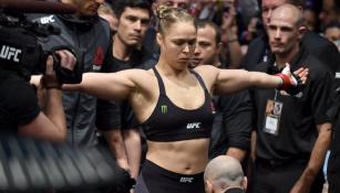 Ronda se prepara para una sesión de entrenamiento