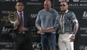 Conor McGregor posa similar al Chapo Guzmán
