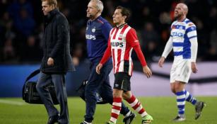 Guardado sale del campo lesionado