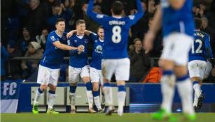 Ross Barkley celebra un gol con Everton