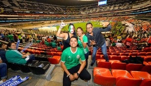 Afición de México previo al juego contra Canadá