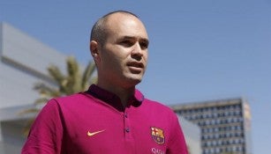 Andrés Iniesta, antes de atender a los medios de comunicación