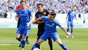  Marco Fabián durante el juego entre Frankfurt y el Darmstadt