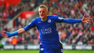 Vardy celebra un gol con Leicester