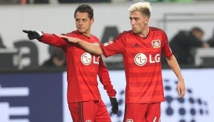 Chicharito, durante un juego del Bayer Leverkusen