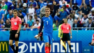 Griezmann, después de anotar uno de sus goles frente a Irlanda