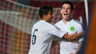 Marco Bueno festeja el gol contra Nigeria