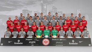 Foto oficial del Eintracht Frankfurt para la temporada 2016-2017