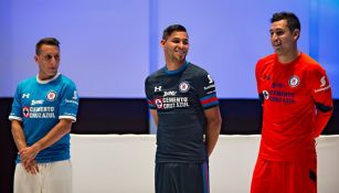 Los jugadores de Cruz Azul en la presentación del nuevo uniforme