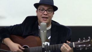 Franco Escamilla interpreta su canción en video