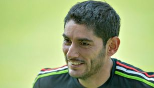 El portero Jesús Corona sonríe en un entrenamiento de la Selección Mexicana