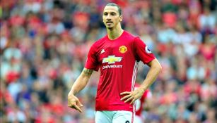 Zlatan Ibrahimovic en el encuentro contra el Leicester City