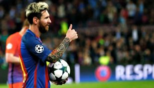 Lionel Messi después de anotar tres goles en la Champions League