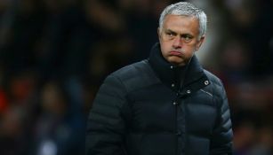 Mourinho lamenta la derrota contra Chelsea en Premier League