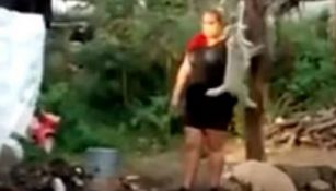 La mujer intentó colgar al perro de un árbol para ahorcarlo