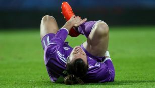 Gareth Bale se duele de una lesión