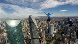 Alexander Schulz rompe récord de altura y distancia de Highline urbano