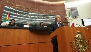  Luis Almagro habla en el Senado de la República