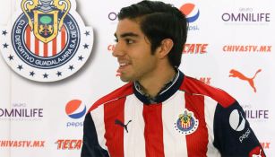Pizarro, durante su presentación en Chivas