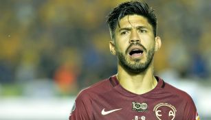 Oribe Peralta durante la Final de Vueltra contra Tigres