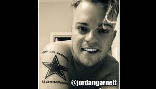 Jordan Garnett muestra la corrección que hizo en su tatuaje