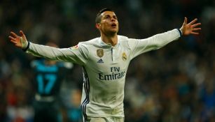 CR7 celebra una anotación con el Real Madrid