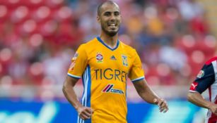 Pizarro, durante un partido de Tigres