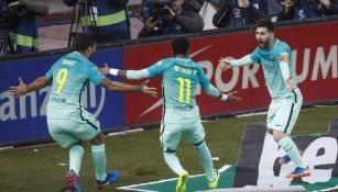 Messi festeja con Neymar y Suárez su gol contra el Atlético de Madrid