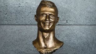 Así luce el busto de Cristiano Ronaldo que generó críticas